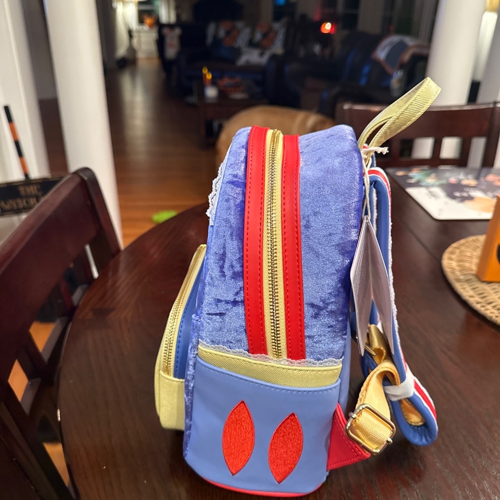 Snow White Loungefly - Picture 2 of 4